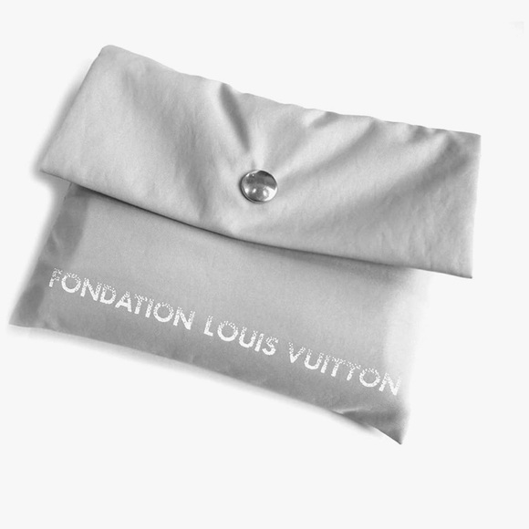 Louis Vuitton Fondation Reusable Shopping Tote - Picture 4 of 4